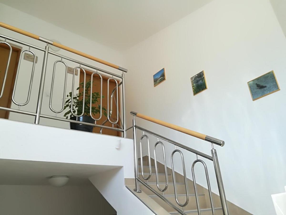 Apartment Mit- Mir Fondole Kültér fotó