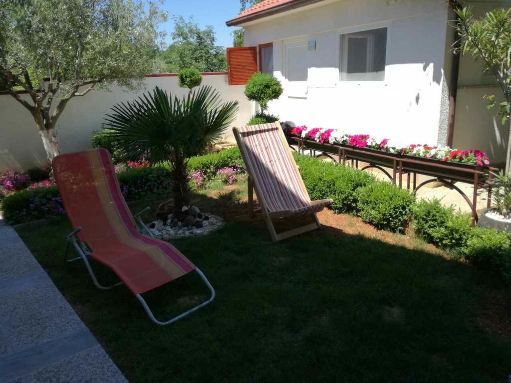 Apartment Mit- Mir Fondole Kültér fotó