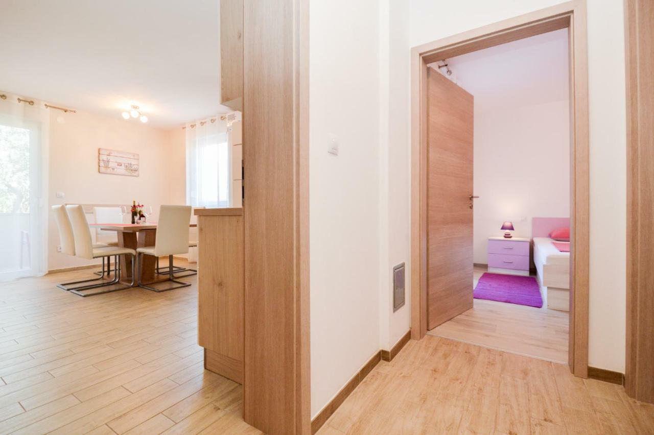 Apartment Mit- Mir Fondole Kültér fotó