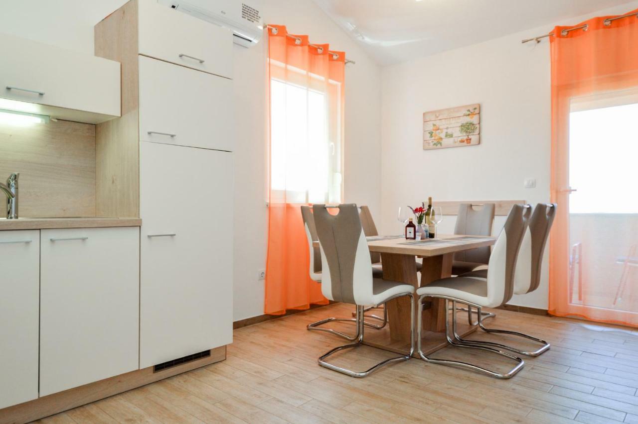 Apartment Mit- Mir Fondole Kültér fotó