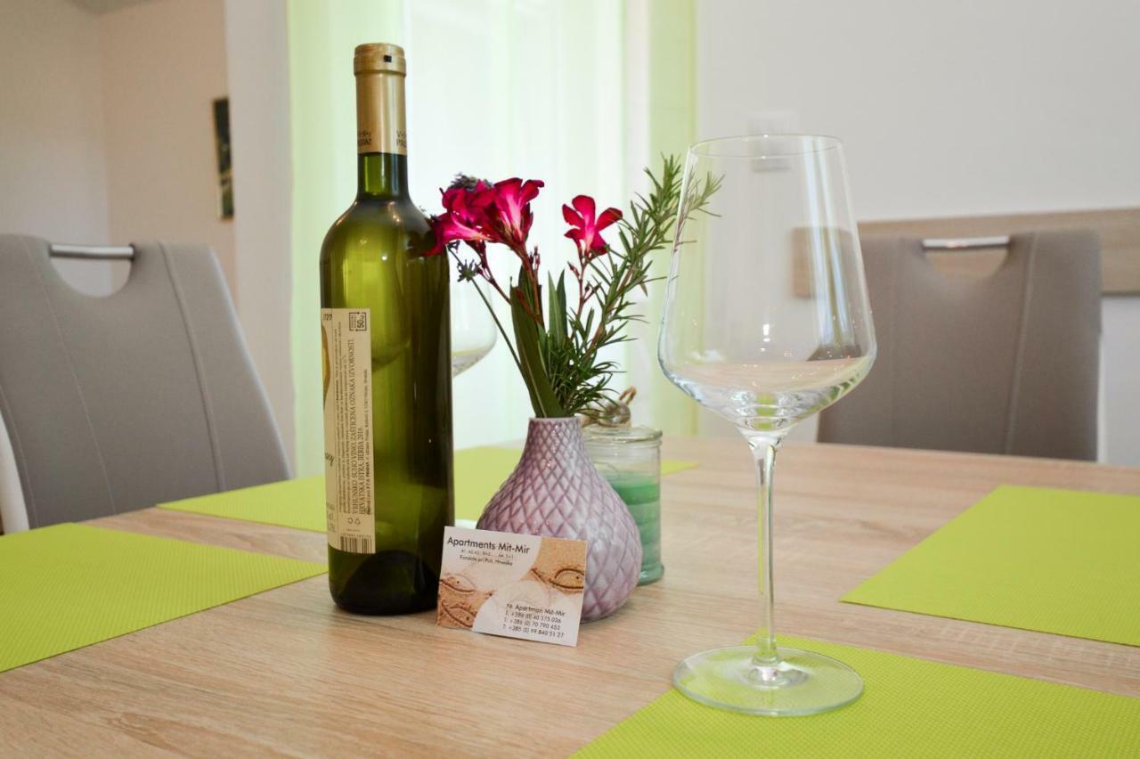 Apartment Mit- Mir Fondole Kültér fotó