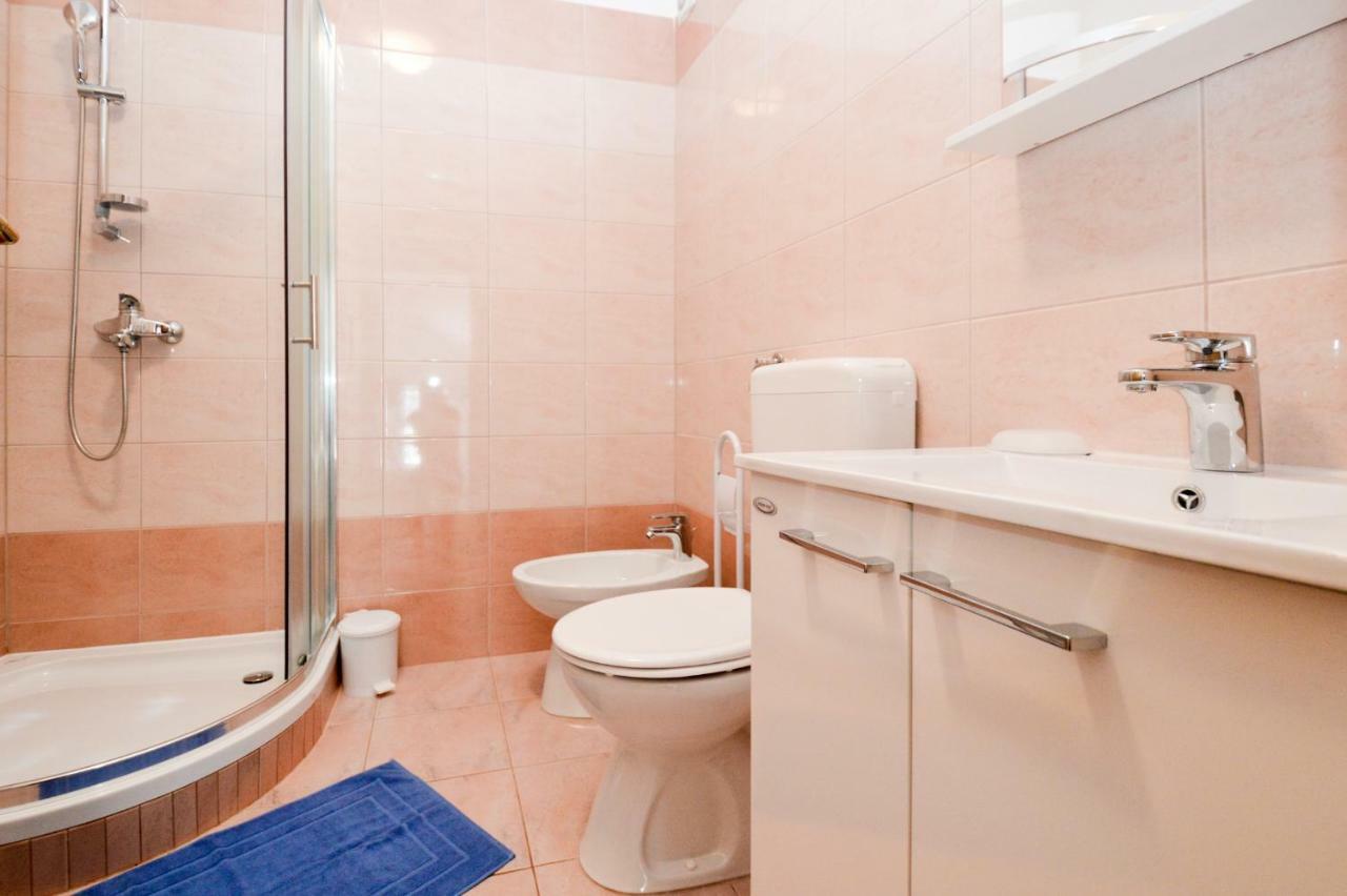 Apartment Mit- Mir Fondole Kültér fotó